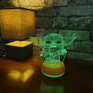 Baby Yoda Nachtlicht, LED Lampe, USB Licht, Geschenk für ihn, Geschenk für sie