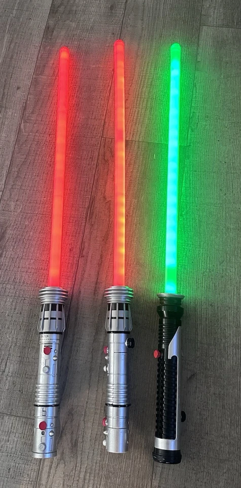 Sable de luz Hasbro Star Wars 2010 Ultimate FX C-2945A Foto 1 de 1