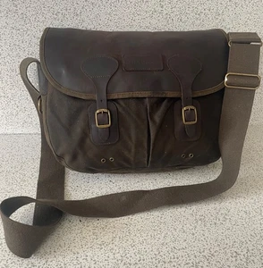 Bolso utilitario Barbour Tarras de cuero de algodón encerado mensajero motociclista jinetes - Imagen 1 de 12