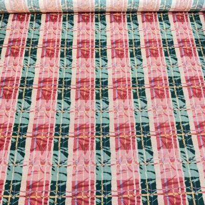 Tela de tapicería de colección Fabricut Stanley King Country Springs rayas rojas 8 años 54" Foto 1 de 4