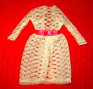 VESTIDO DE BODA VINTAGE BARBIE 4 JARDÍN 1658 MODA ENCAJE BLANCO ¡CASI COMO NUEVO! - Imagen 1 de 3