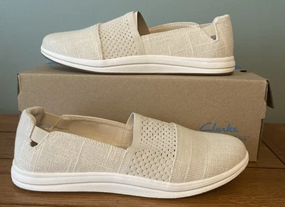 Clarks Cloudsteppers Natural Interest Breeze Vibe para mujer sin cordones talla 9,5 M Foto 1 de 4