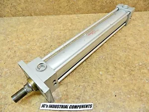 Cilindro idraulico MILWAUKEE 2-1/2" foro x corsa 18" 3000 psi H31 - Foto 1 di 10