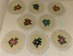 "Juego de 8 tazas posavasadas almohadilla de encaje bordado 11 cm/11 cm (4"x4") - Imagen 1 de 9