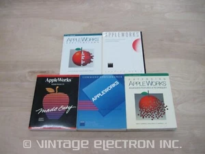 Apple II - (5) Appleworks Softcover Books - Various Authors - Picture 1 of 12