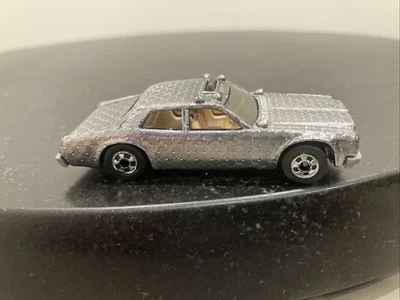 De colección Hot Wheels 1977 Policía Plata Cuadros Pared Negra Malasia. Foto 1 de 4