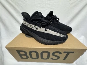 adidas Yeezy Boost 350 V2 Low Oreo - Size 9 - Picture 1 of 10
