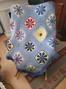Wohndecke Häkeldecke Patchwork Retro Daisy Granny Style Neu Handarbeit Unikat - Bild 1 von 6