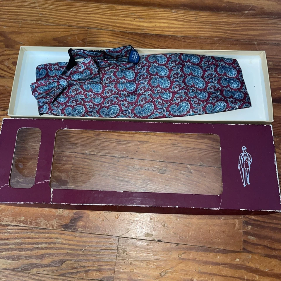 JUEGO DE PAJARITA Y PAJARITA FLORAL 100 % SEDA DE COLECCIÓN EE. UU. Kenneth Gordon Borgoña Paisley Foto 1 de 4