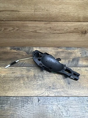 BMW E92 E93 M3 2007-2013 serie 3 soporte de manija de puerta de pasajero derecho fabricante de equipos originales usado Foto 1 de 4