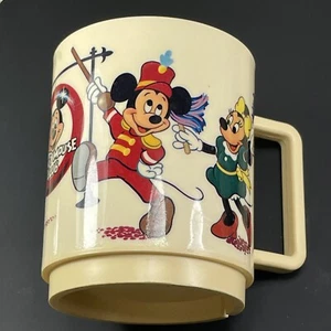 Walt Disney World Plastic Cup Dumbo Donald Mickey Mouse Club Minnie 269 NJ - Picture 1 of 24