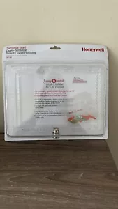 NEW Honeywell CG512A Large Thermostat Guard - Locking Clear Plastic Cover 2 Keys - Picture 1 of 4