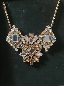 Necklace - Picture 1 of 3