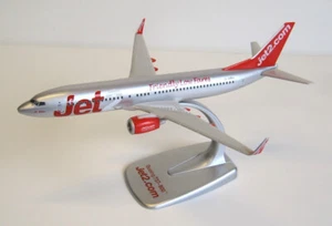 Modelo de avión PPC Jet2.com Boeing 737-800 escala 1:200 Snap-Fit PP-JET2B737 - Imagen 1 de 6