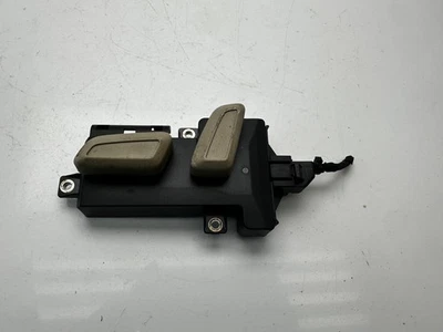 2013-2017 AUDI Q5 FRONT LEFT SIDE SEAT ADJUSTMENT SWITCH OEM (8K0959747C) - Image 1 of 4