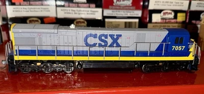 HO Atlas No.8613 CSX Road  #7057 C30-7 Diesel Locomotive - Image 1 of 4