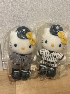 Hello Kitty Hanshin Tigers Collaboration Set of 2 - Picture 1 of 3