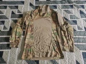Army Combat Shirt MEDIUM 1/4 ZIP Long Sleeve Flame Resistant Multicam Camo (B8) - Bild 1 von 4