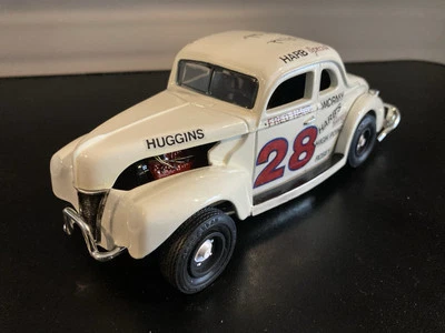 Ford NASCAR 1940 Fred Harb modificado 1/24 personalizado diecast firmado High Point NC Foto 1 de 4