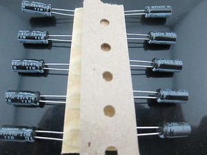 100pcs RUBYCON YXM 47UF 25V 47mfd 5X11mm electrolytic Capacitor 105℃ - Picture 1 of 1