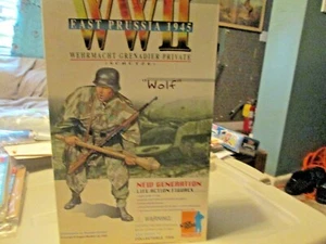 MIB Dragon WWII 12" East Prussia 1945 "Wolf" Wehrmacht Grenadier Private - Picture 1 of 2
