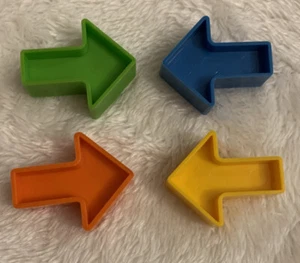 The Magnificent Race Parker Brothers Brettspiel Ersatzteil 4 Pfeilmarkierungen - Bild 1 von 12