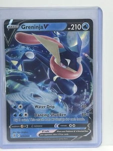 Pokémon TCG Greninja V Fusion Strike 073/264 Holo Ultra Raro - Foto 1 di 2
