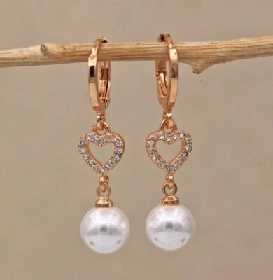 Bonitos Nuevos Pendientes Colgantes Mini Aro Perla Blanca Corazón Circonita Rellena Oro Amarillo 18K Foto 1 de 4