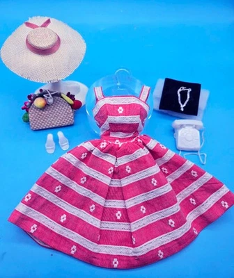 DE COLECCIÓN BARBIE OCUPADA MAÑANA COMPLETA, RARA Y EN PERFECTO ESTADO Foto 1 de 4