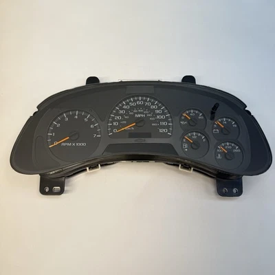 2002-2004 Trailblazer Speedometer Instrument Gauge Cluster OEM - Image 1 of 4