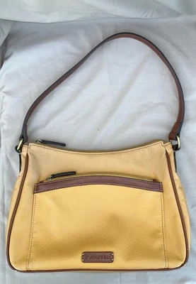 Bolso de Hombro Mediano St. John's Bay Amarillo Mostaza Marrón Borde Multi-bolsillo  Foto 1 de 4