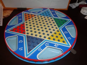 2-seitige chinesische Dame Metall 151/2" Durchmesser - Ohio Art Co. Bryan OH - Bild 1 von 4