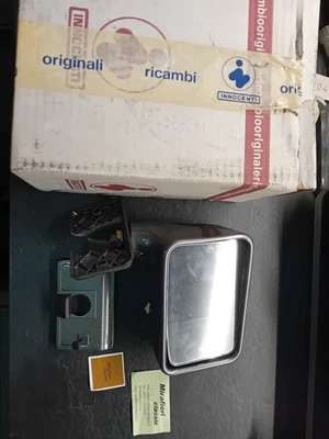 Innocenti 558140028, Specchio Retrovisore DX Mini 3cilindri, Turbo De Tomaso... - Immagine 1 di 4