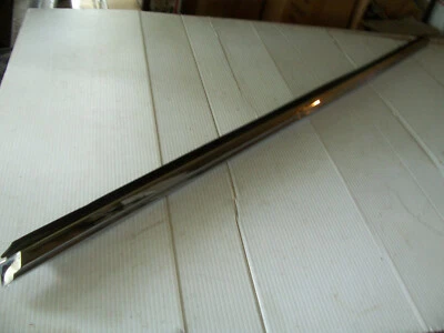 Moldura de ventana de puerta izquierda Eldorado 1985 usada OEM 1984 1983 1982 1981 1980 Foto 1 de 4