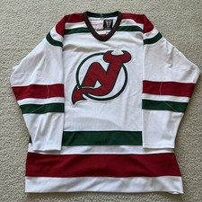 NWT New Jersey Devils Vintage Hockey Mitchell & Ness Authentic 1983-1984 Sz 52