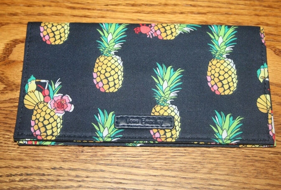 Vera Bradley Checkbook Cover Toucan Party Pineapple Black Organizer