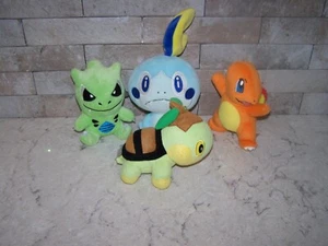Lotto 4 peluche Pokemon circa 6'; Charmander, Tyranitar, Turtwig, Sobbie - Foto 1 di 7