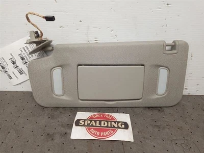 Quebra-sol esquerdo driver Chevrolet Equinox 10937874 2016 - Imagem 1 de 4