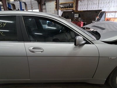2004 745li Right Passenger Side Front Door Assembly Color: Silver 354 Foto 1 de 4