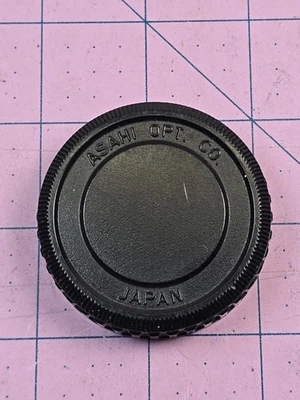 Genuine Asahi Pentax Japan K Mount Rear Lens Cap PK SMC Camera - Image 1 of 3