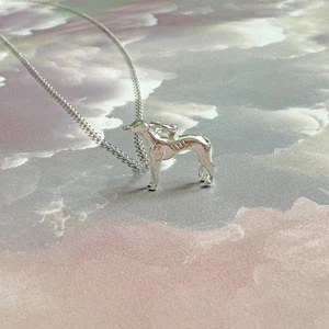 Solid 925 Sterling Silver Greyhound Whippet Pendant Necklace - Picture 1 of 3