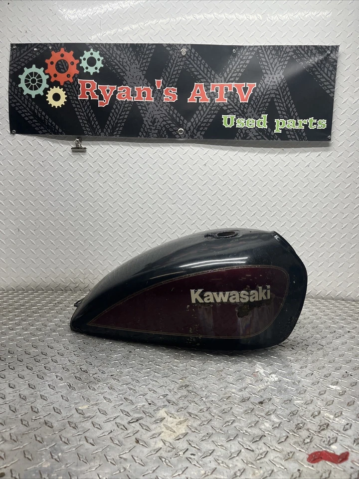 82 Kawasaki KZ 1100 KZ1100 D Spectre petrol gas fuel tank - Image 1 of 4