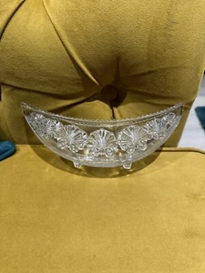 Antique George Davidson Clear Glass Boat Shape Bowl, War Of The Roses Pattern. - Picture 1 of 6
