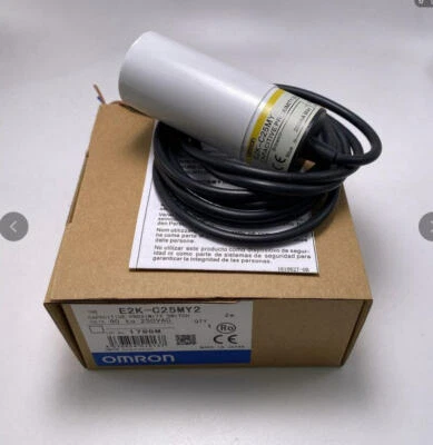 1PC OMRON E2K-C25MY2 Proximity Switch New Fast Shipping - Image 1 of 4