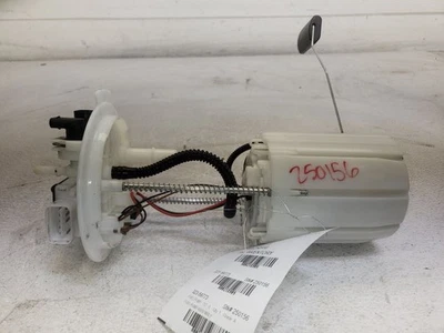 Conjunto de bomba de combustible Kia Sportage 2017-2022 montado en tanque 31120-D3500  Foto 1 de 4