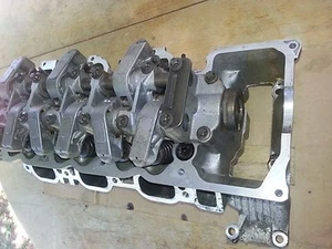 01-05 MERCEDES W203 C320 W203 3.2L CYLINDER HEAD LH DRIVER OEM - Picture 1 of 6