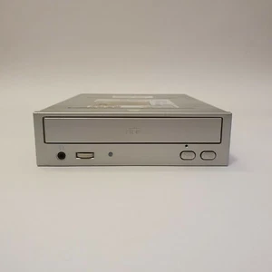 LETTORE CD BTC BCE-3212IM 32x10x40 IDE CD-RW Drive Grigio - Picture 1 of 6