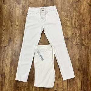 DKNY Jeans White Size UK 4 2 Pairs (BFD) - Picture 1 of 17