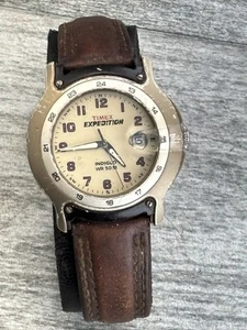 Timex Expedition Indiglo WR 50m L8 Wrist Watch Date Military Time - Picture 1 of 24