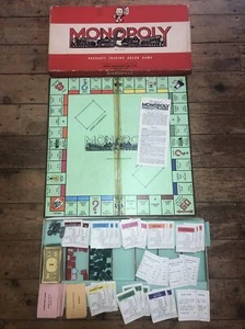 Vintage Monopoly 50’s Wooden Houses John Waddington Ltd Made In Great Britain - Picture 1 of 9